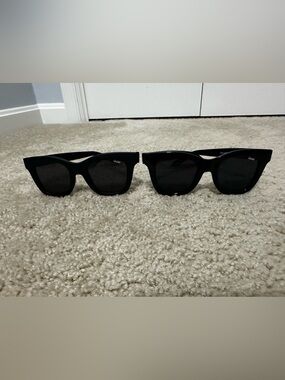 QUAY After Hours Polarized Sunglasses - Lot of 2- Matte Black & Gloss Black VGUC